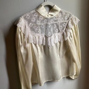 Vintage Gunne Sax Ivory Blouse